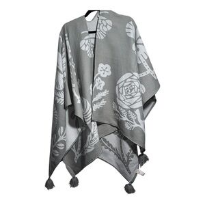 NWT‎ SOFT SURROUNDINGS Heavenly Soft Frosted Floral Poncho in Grey - OSFM